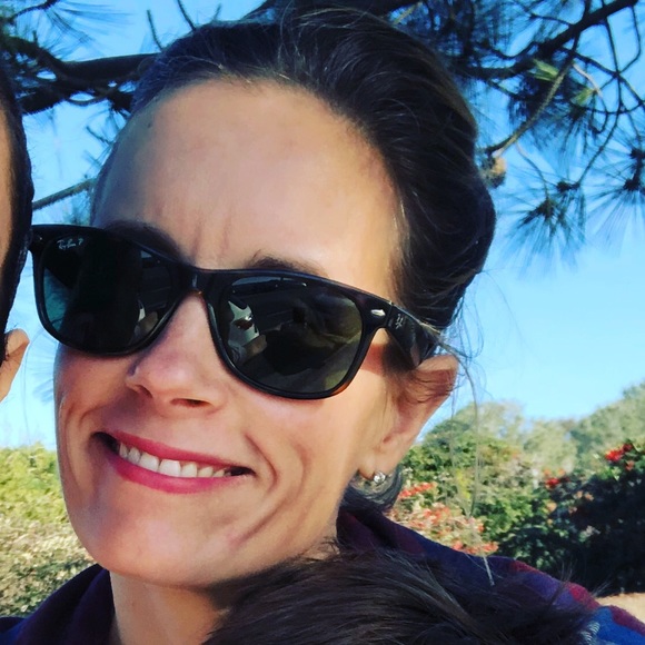 Meet your Posher, Christy - Picture 1 of 1